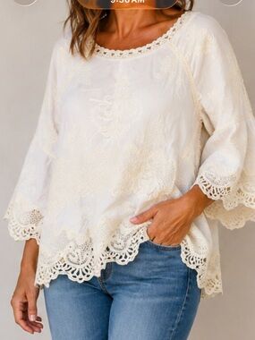 Democracy boho cream with embroidery bell sleeved shirt  NWT Size large top